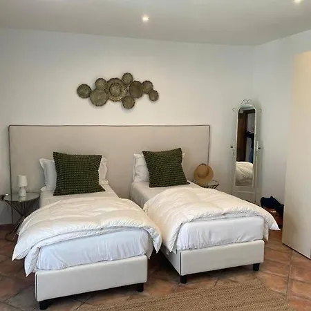 Stone - De Vivo Realty * Positano