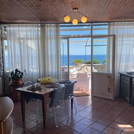 Stone - De Vivo Realty Villa Positano