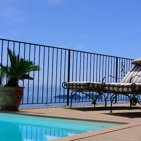 De Vivo Realty - Villa Stone Positano Villa