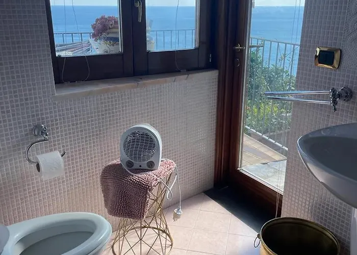 Вілла Stone - De Vivo Realty