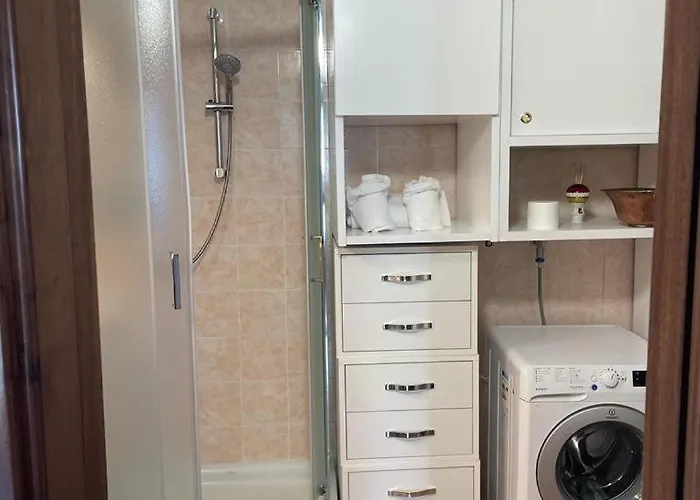 Stone - De Vivo Realty *