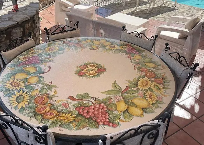 Вілла Stone - De Vivo Realty