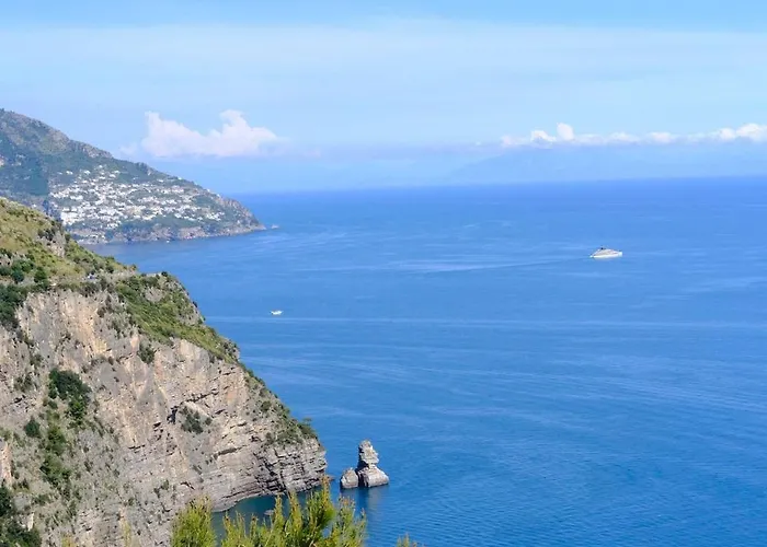 Stone - De Vivo Realty *